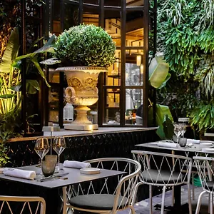 Luxus 5*, Roma Italia